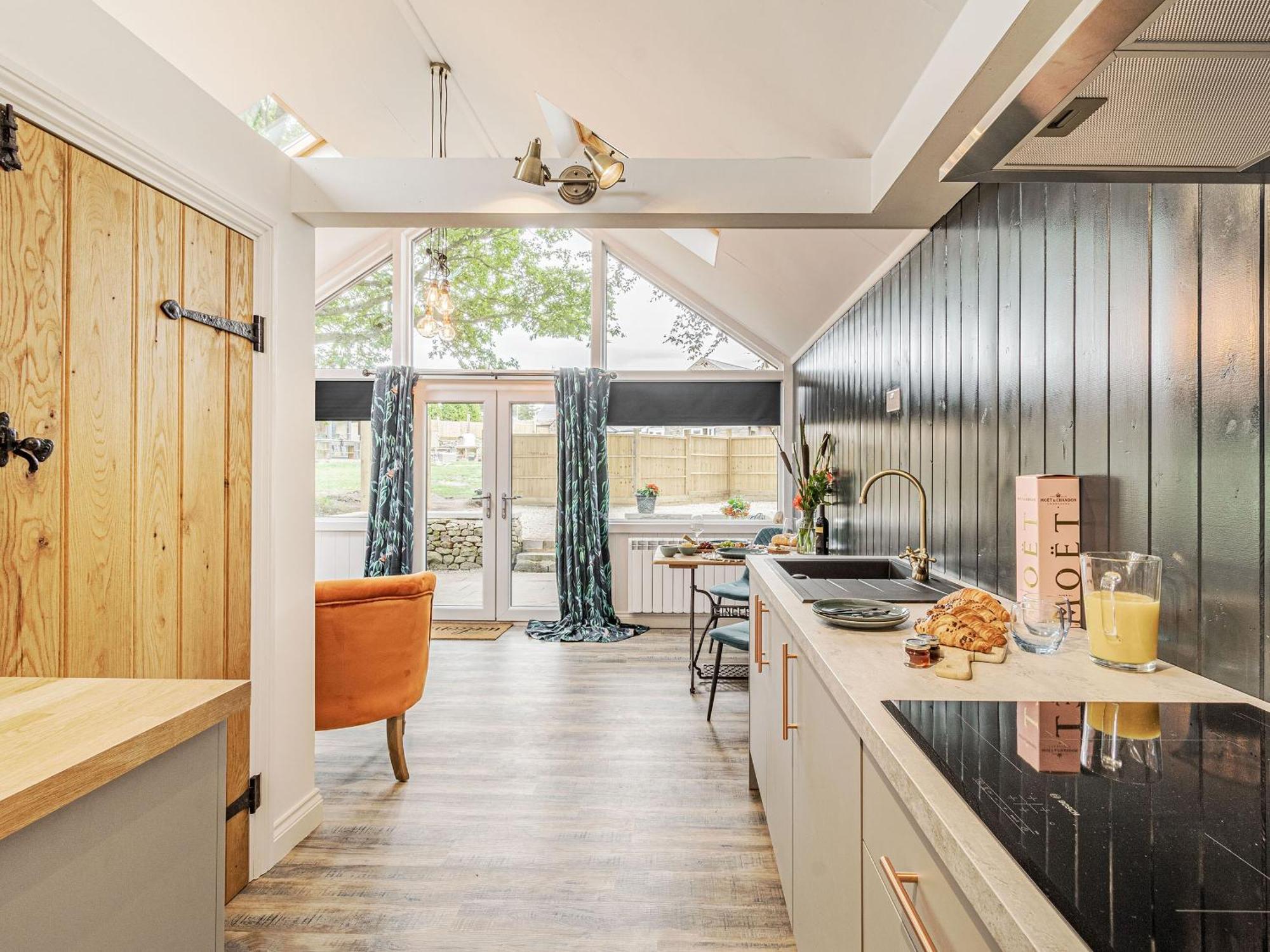 Ramblers Retreat Villa Tansley Exterior photo