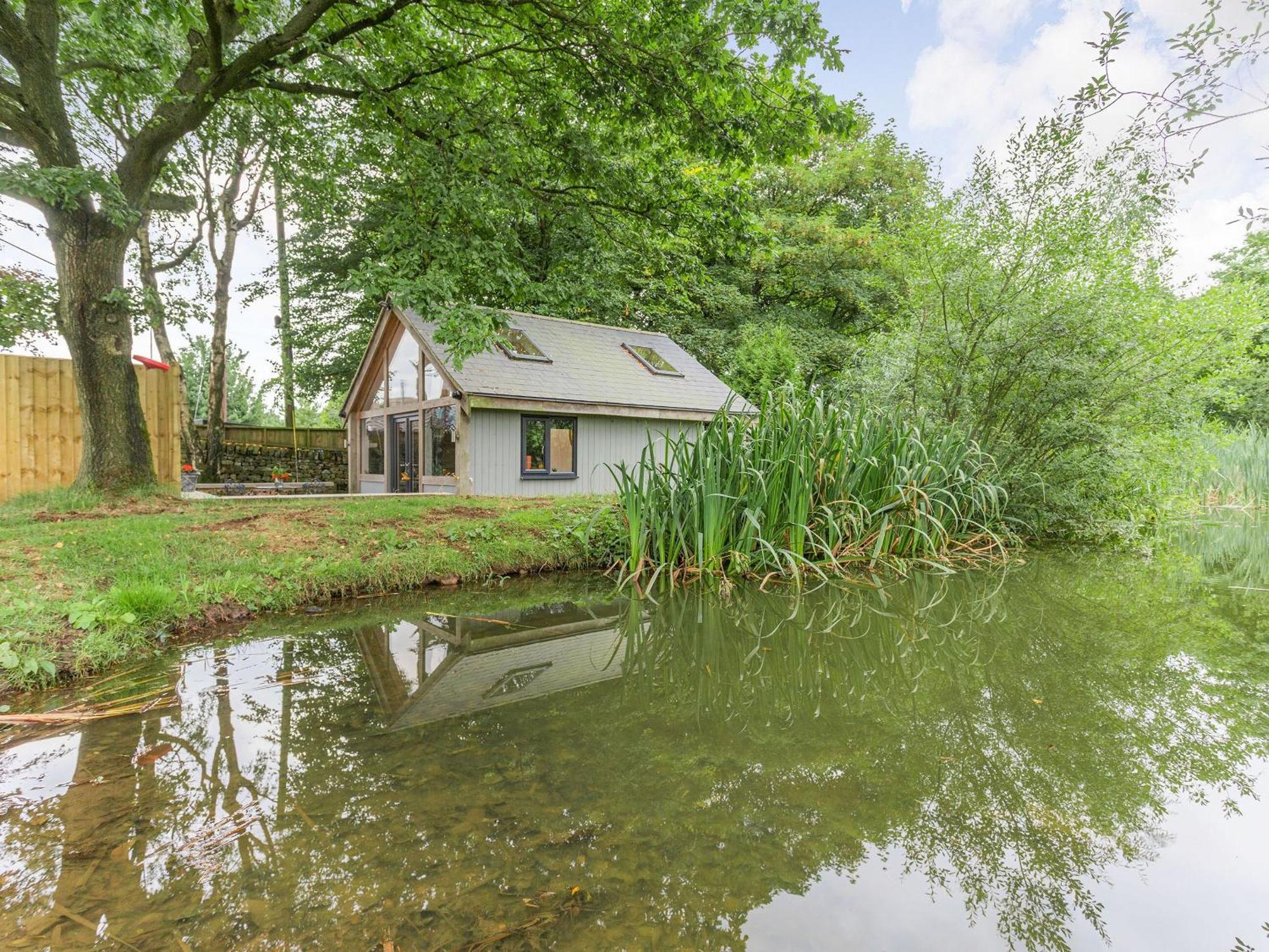 Ramblers Retreat Villa Tansley Exterior photo